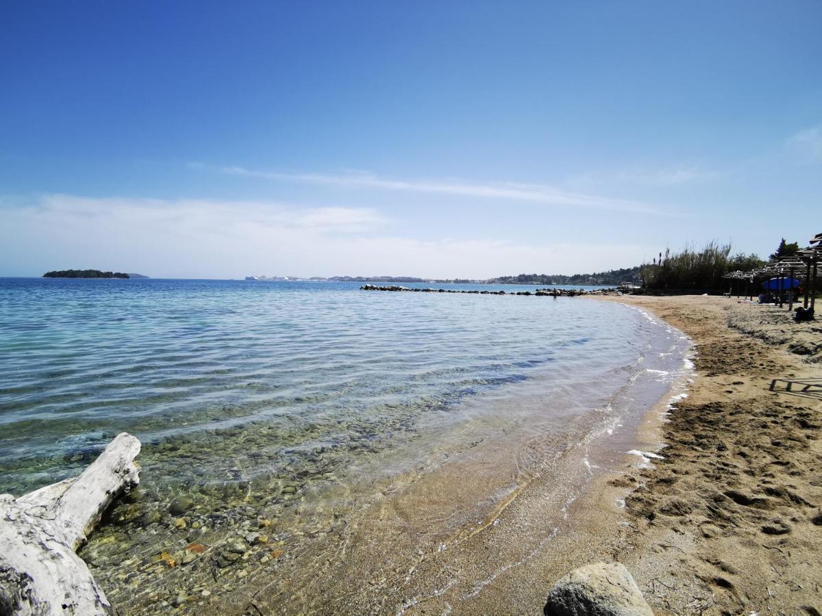 Gerekos Island Apartments コントカリ エクステリア 写真